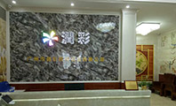 uv平板打印机厂家哪家好？